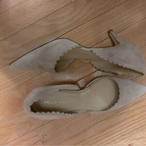 Pelle Moda suede shoes